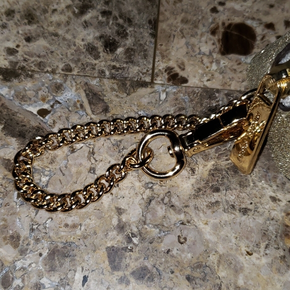 New MK Giftables Michael Kors Coin Pouch Keychain - Picture 5 of 10